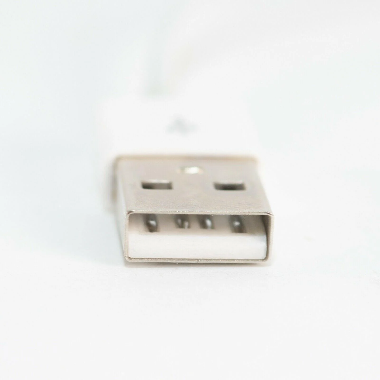 Generic Lighting to USB-A Cable - Works with iPhone, iPod, iPad - 3ft length - Image 4